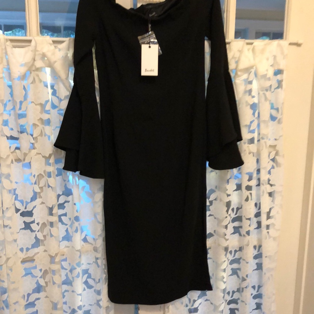 Stunning black midi dress